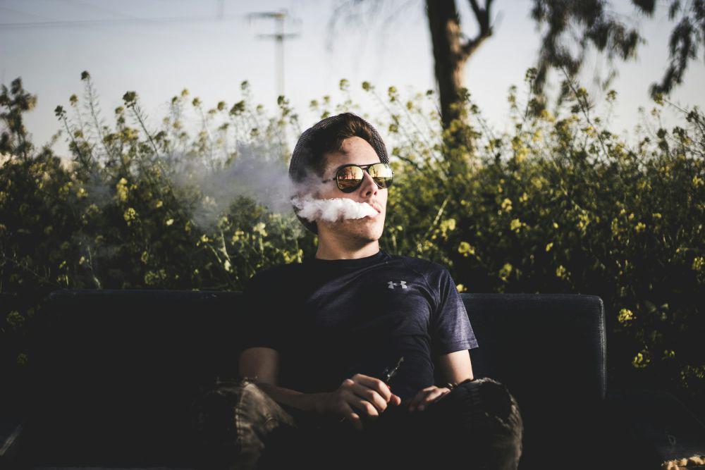 5 Tips Menghindari Kebiasaan Vaping saat Puasa