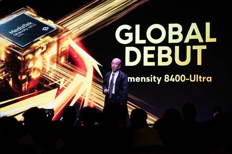 peluncuran POCO X7 Pro 5G dengan chipset MediaTek Dimensity 8400 Ultra (dok. POCO)