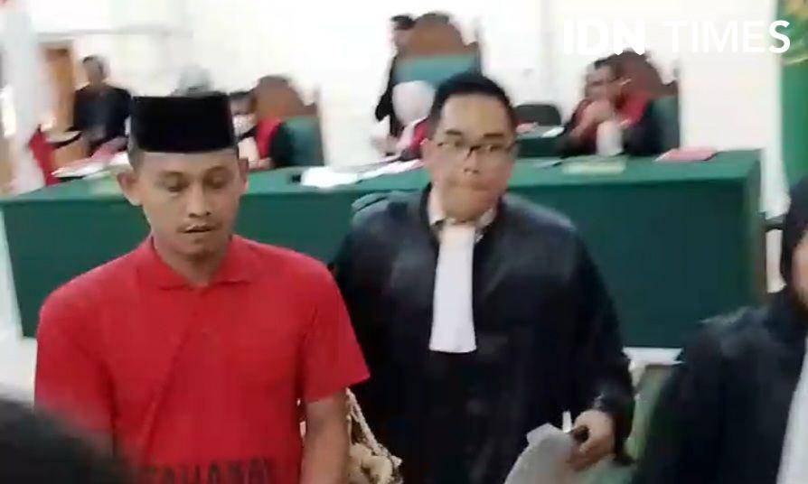 Terdakwa Fadillah alias Datuk (IDN Times/Rangga Erfizal)