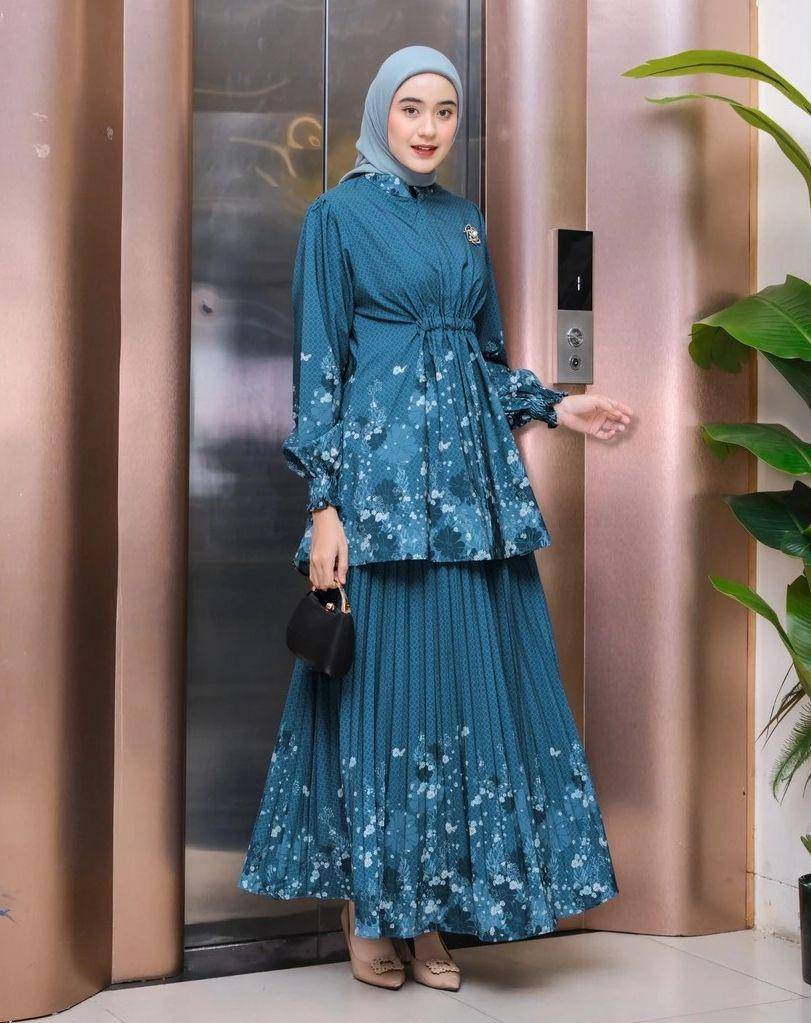 Rekomendasi Baju Kurung untuk Lebaran 2025 (shopee.co.id/VENTEDAILY Official Store)