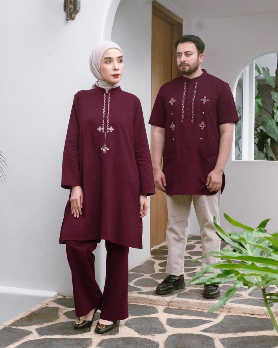 Koleksi One Set Lebaran 2025 (instagram.com/nomitee.s)