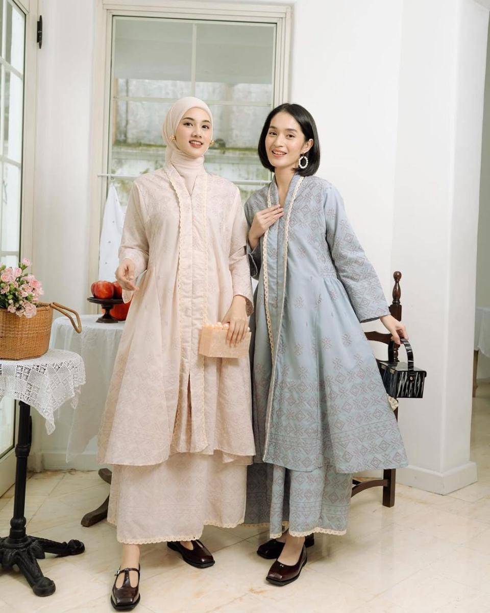 Koleksi One Set Lebaran 2025 (instagram.com/haideeorlin)