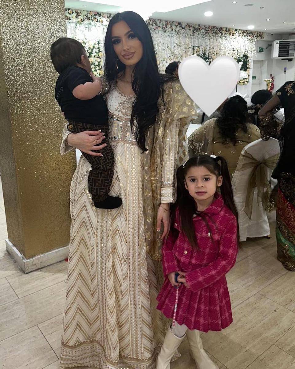 Waliyha Azad (instagram.com/waliyha.azad)