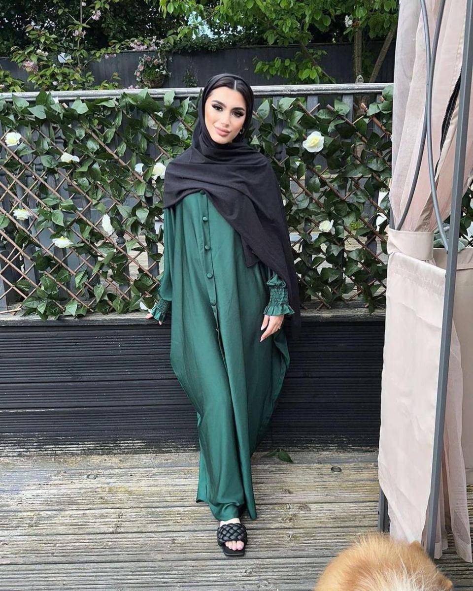 Waliyha Azad (instagram.com/waliyha.azad)
