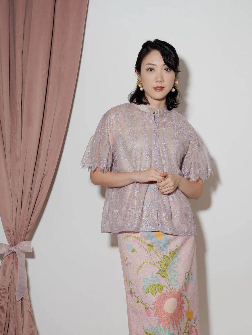 Jolie Clothing Sheri Lace Top (shopee.co.id/Jolie Clothing Official Shop)