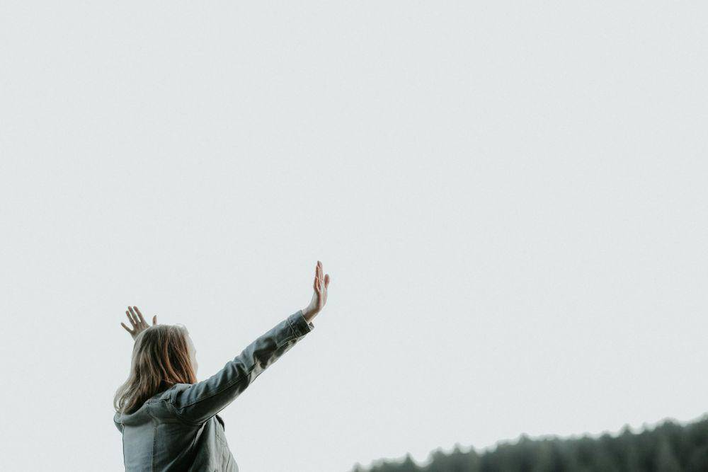 Saatnya move on (unsplash.com/Priscilla Du Preez)