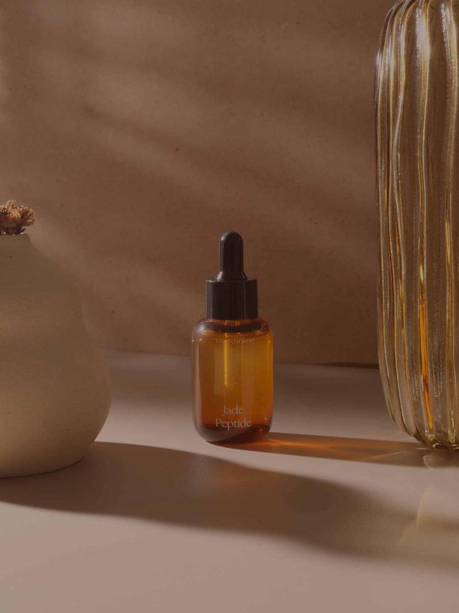 THE BATH BOX® Jade Peptide Serum (thebathbox.co.id)