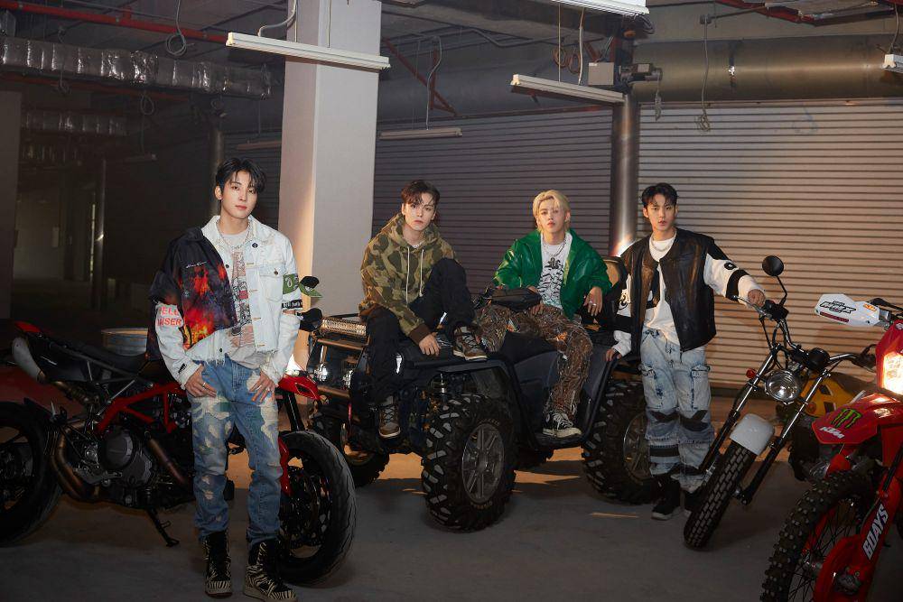 SEVENTEEN Attacca Behind Sketch (x.com/pledis_17)