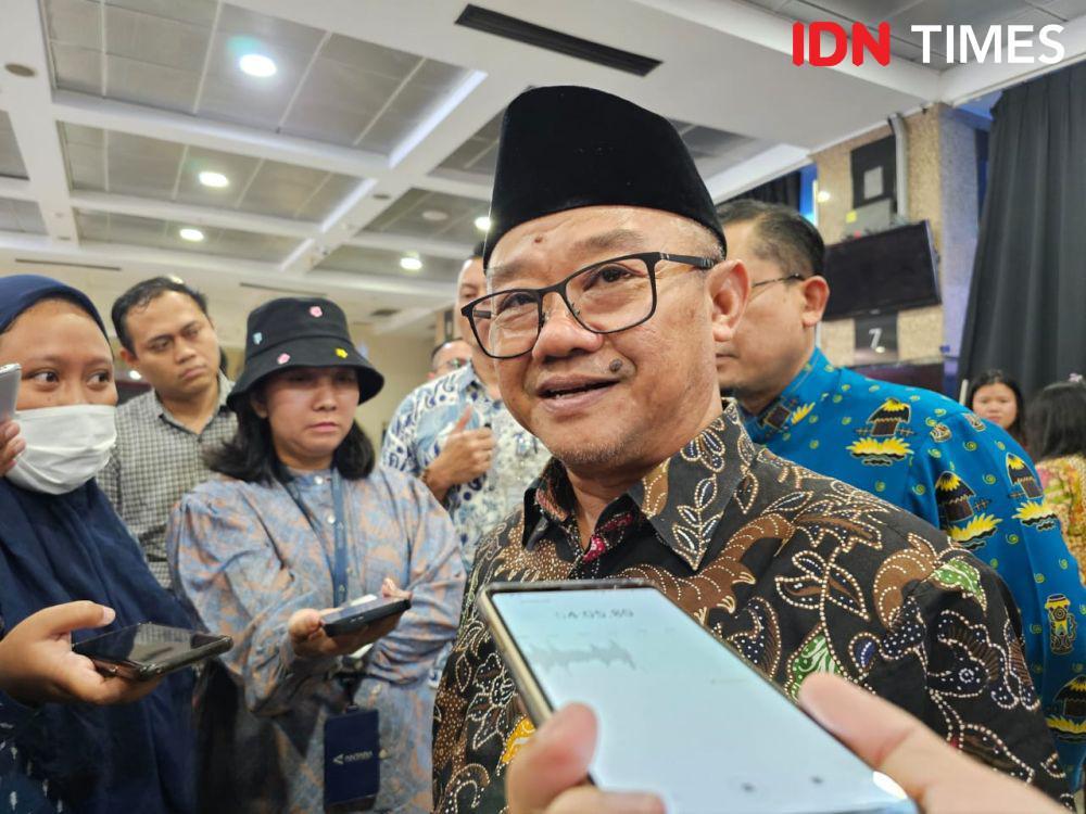 Menteri Mu'ti Ingin Guru Ikut Pelatihan Coding dan AI di Kampus