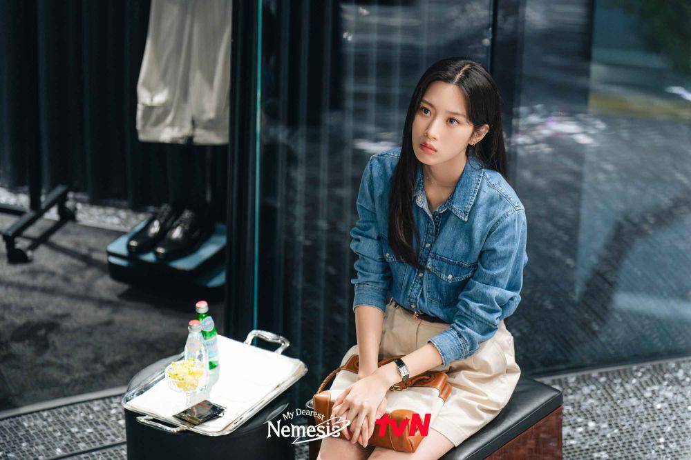 still cut My Dearest Nemesis (twitter.com/tvN_Asia)