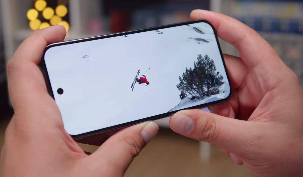 potret Google Pixel 9 Pro 5G (dok. Youtube.com/GSMArena Official)