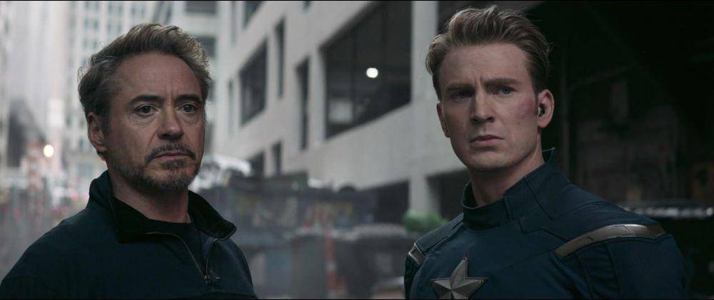 Tony Stark dan Steve Rogers (dok. Marvel Studios/Avengers: Endgame)