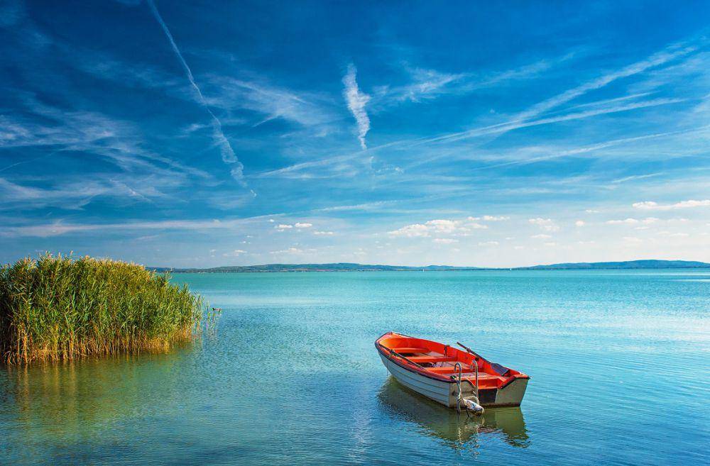 potret Danau Balaton (studyinhungary.hu)