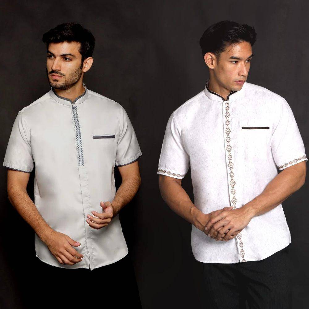 Baju koko dengan aksen ritsleting depan (shopee.co.id/Casella Official Shop)