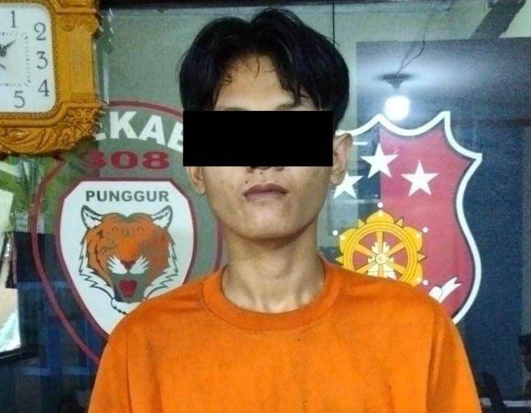 Sosok pelaku HNF diamankan Polsek Punggur. (Dok. Polres Lampung Tengah).