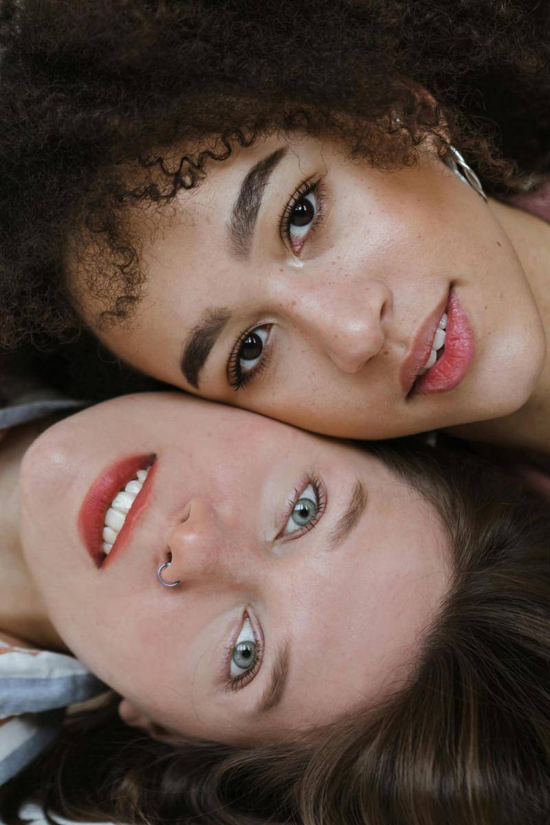 Ilustrasi natural makeup look (pexels.com/Polina)