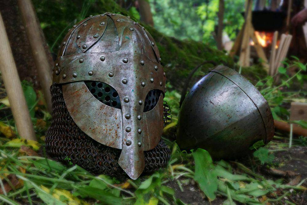 ilustrasi helm bangsa Viking (pexels.com/Pixabay\)