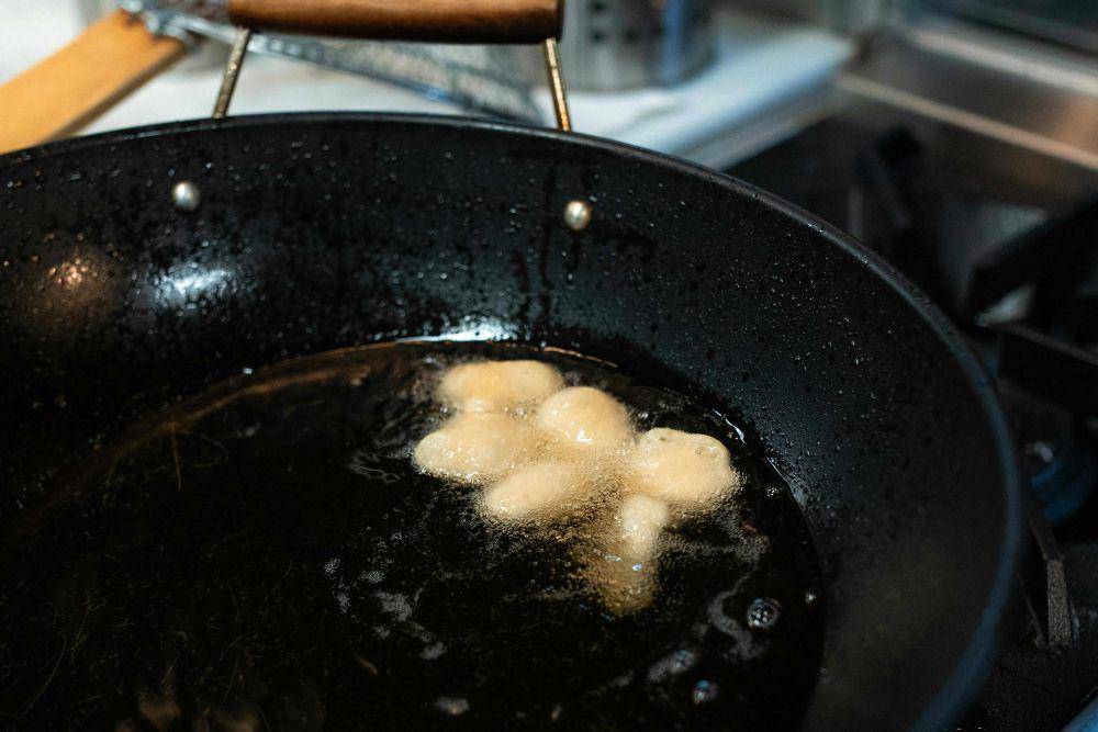 ilustrasi goreng cireng (pexels.com/RDNE Stock project)