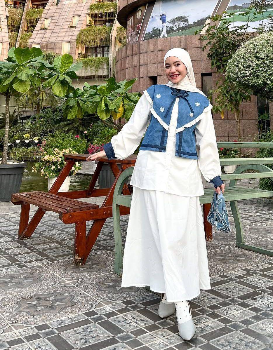 OOTD ala Olivia Putri (instagram.com/oliviaptr)