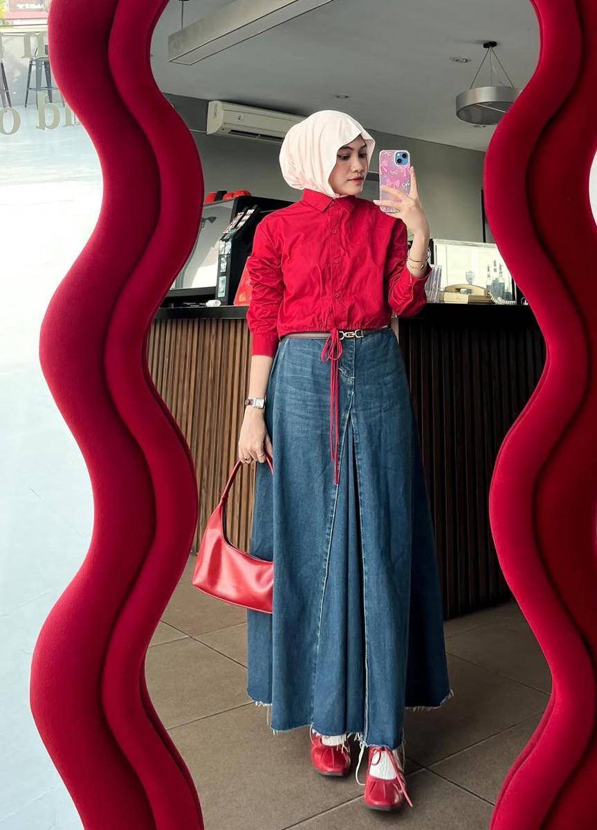 OOTD ala Olivia Putri (instagram.com/oliviaptr)