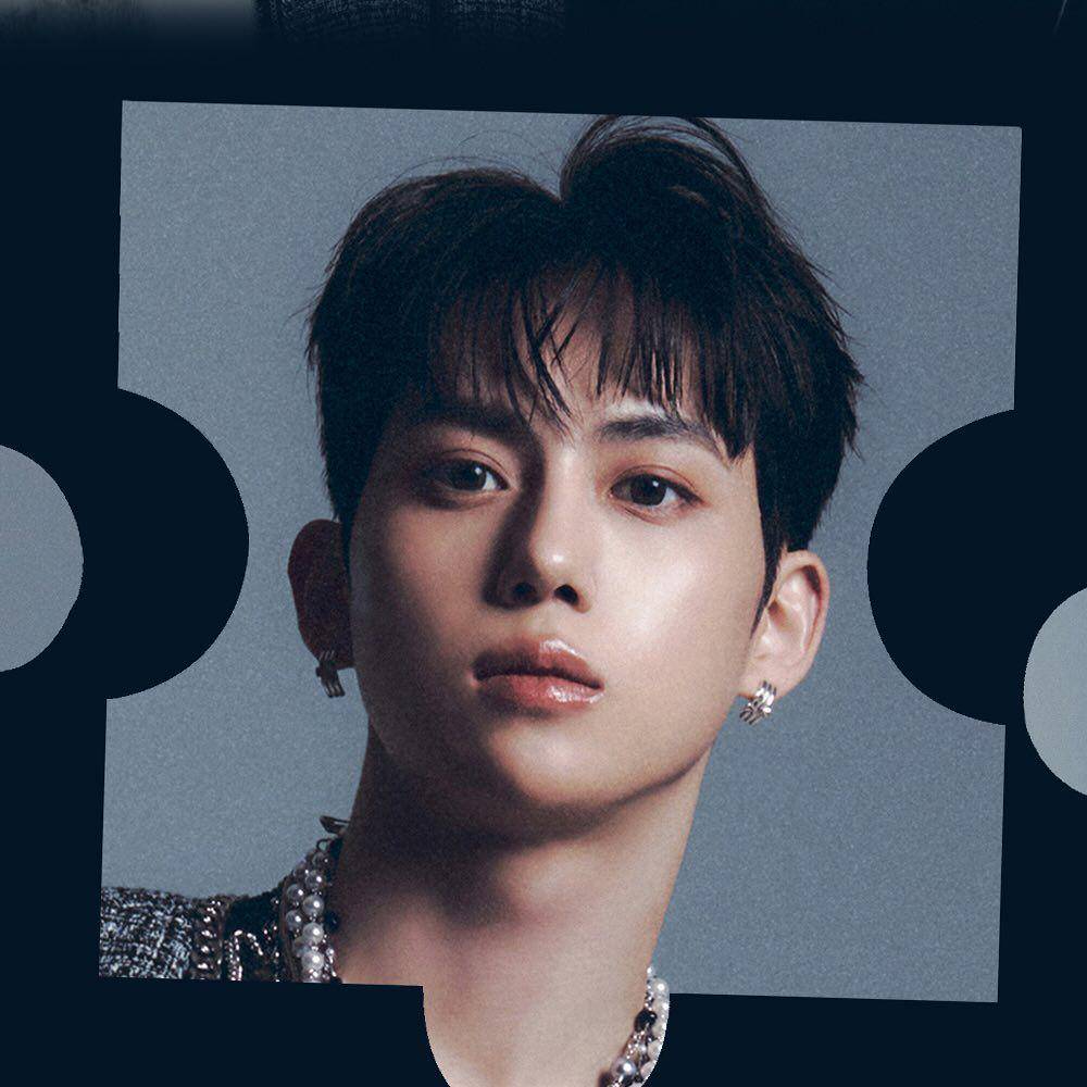 Hwang Yunswong DRIPPIN (instagram.com/wearedrippin)
