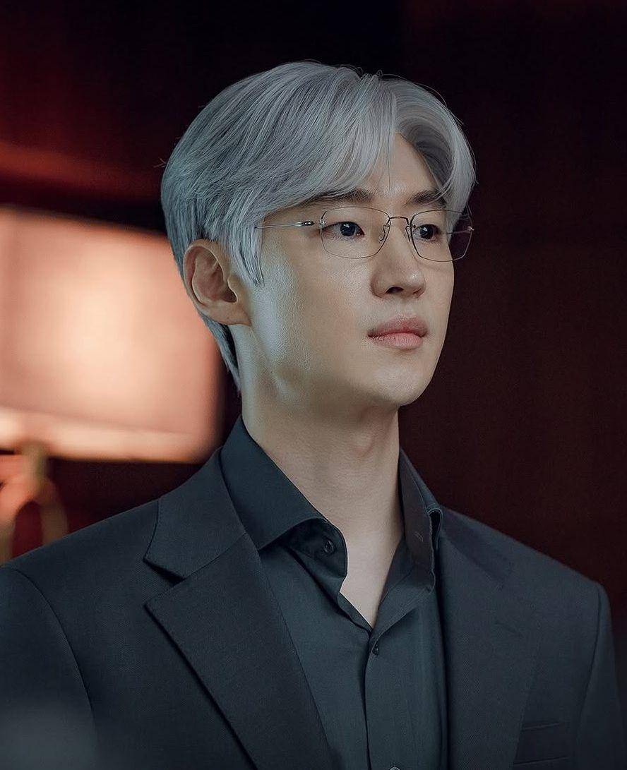 Potret Lee Ji hoon (instagram.com/jtbcdrama)