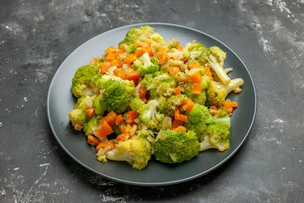 Potret tumis brokoli dan wortel 