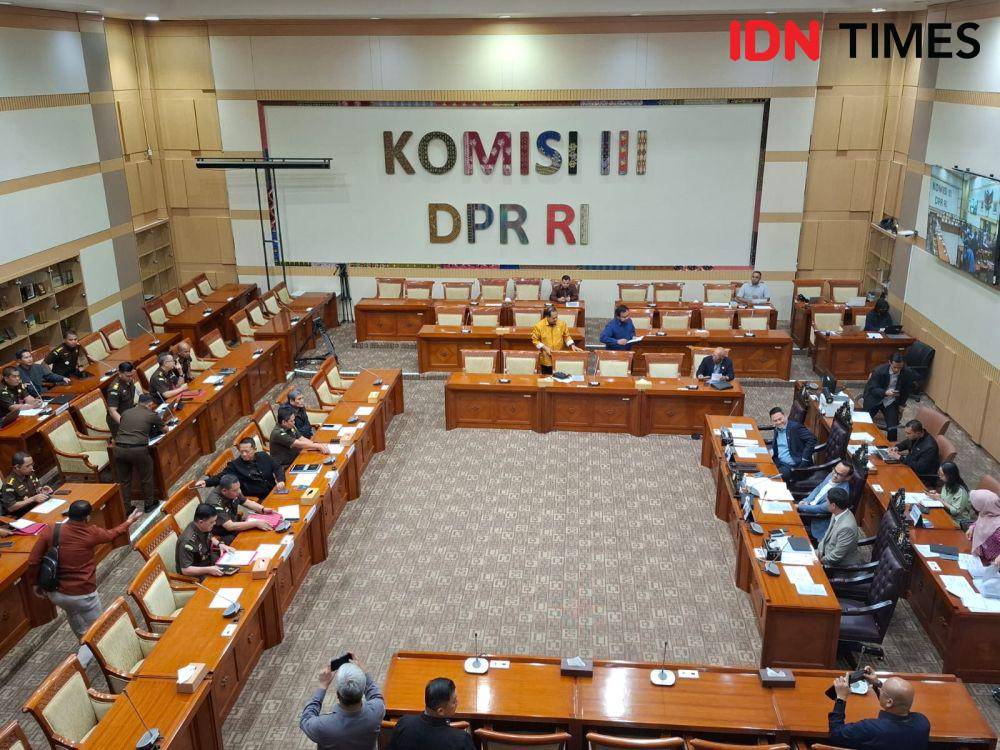 Banyak Tangani Kasus Besar, Jampidsus Rapat Tertutup Bareng Komisi III