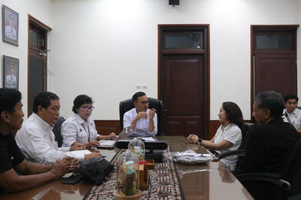 Wali Kota Yogyakarta Hasto Wardoyo mulai menggelar acara open house hari ini, Rabu (5/3/2025) mulai pukul 05.30 - 09.00 WIB di Kompleks Balai Kota Yogyakarta. (Dokumentasi Humas Pemkot Yogyakarta)