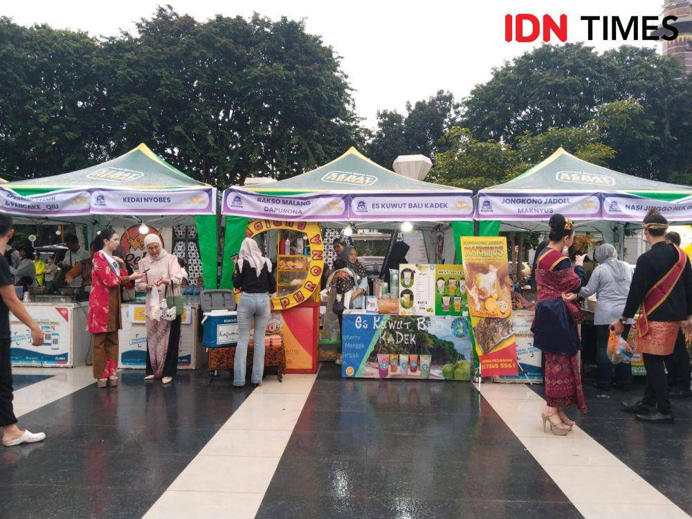 Jajan bukoan Monpera Palembang (IDN Times/Feny Maulia Agustin)