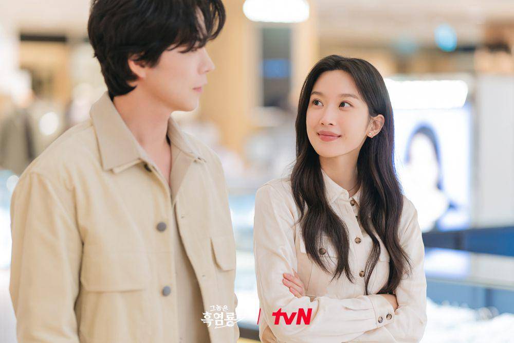 still cut My Dearest Nemesis (twitter.com/CJnDrama)