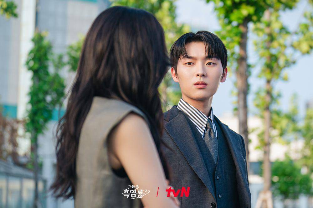 still cut My Dearest Nemesis (twitter.com/CJnDrama)