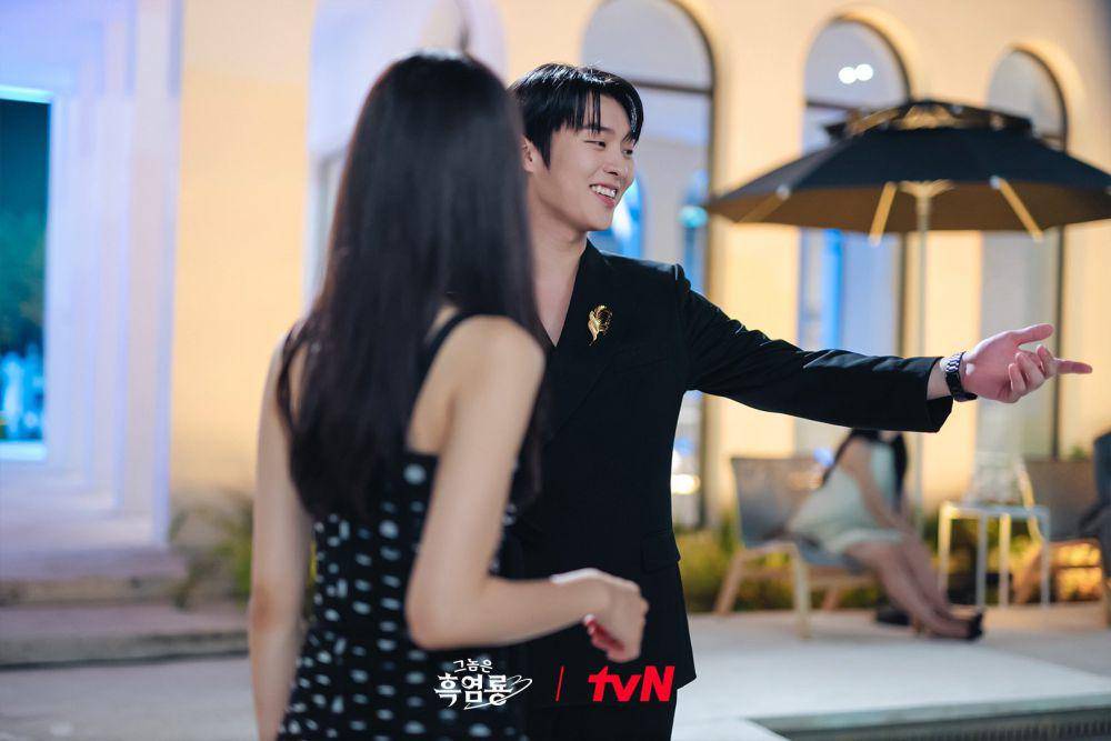 still cut My Dearest Nemesis (twitter.com/CJnDrama)