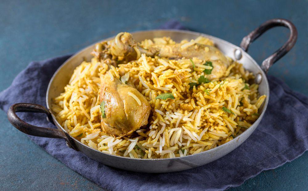 4 Resep Nasi khas Arab Simpel, Cukup Pakai Rice Cooker Saja