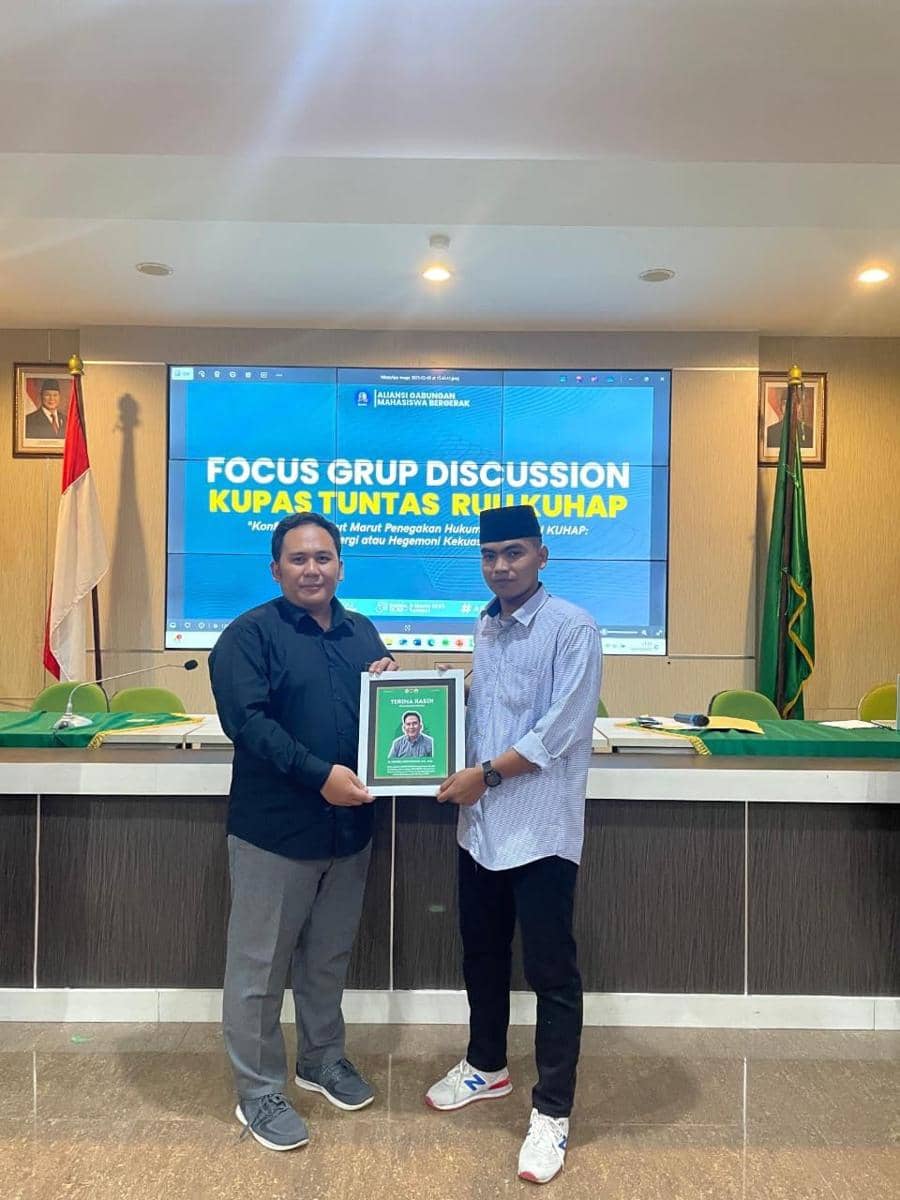 Ratusan mahasiswa Se-Jawa Tengah yang tergabung dalam Aliansi Gabungan Mahasiswa mendiskusikan dalam forum grup discussion (FGD) di IAIN Kudus, Kamis (6/3/2025). (IDN Times/bt)