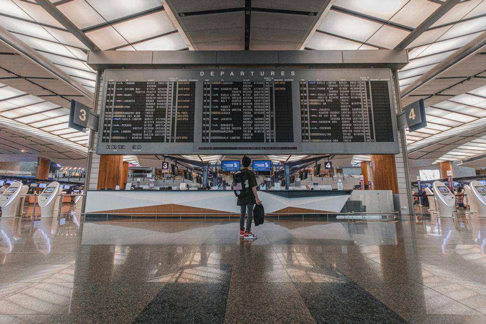 ilustrasi bandara (unsplash.com/Daniel Lim)