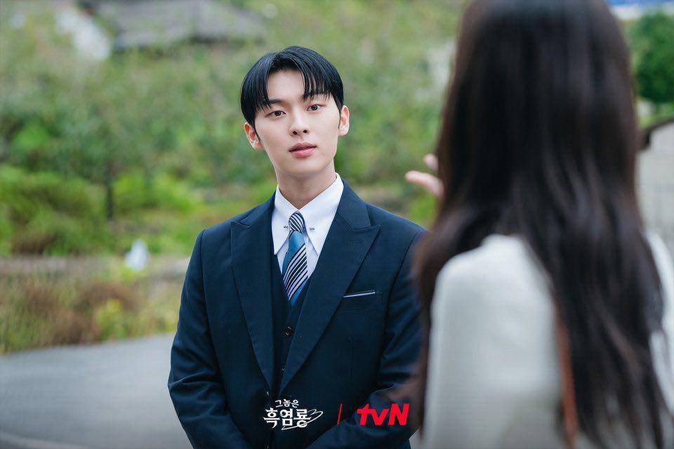 Choi Hyun Wook di My Dearest Nemesis (dok. tvN/My Dearest Nemesis)