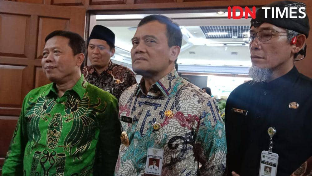 Anggota Komisi DPR RI Fraksi PKB, Muhamad Toha dan Gubernur Jateng Ahmad Luthfi saat rakor di Gradika Bakti Praja. (IDN Times/Fariz Fardianto)