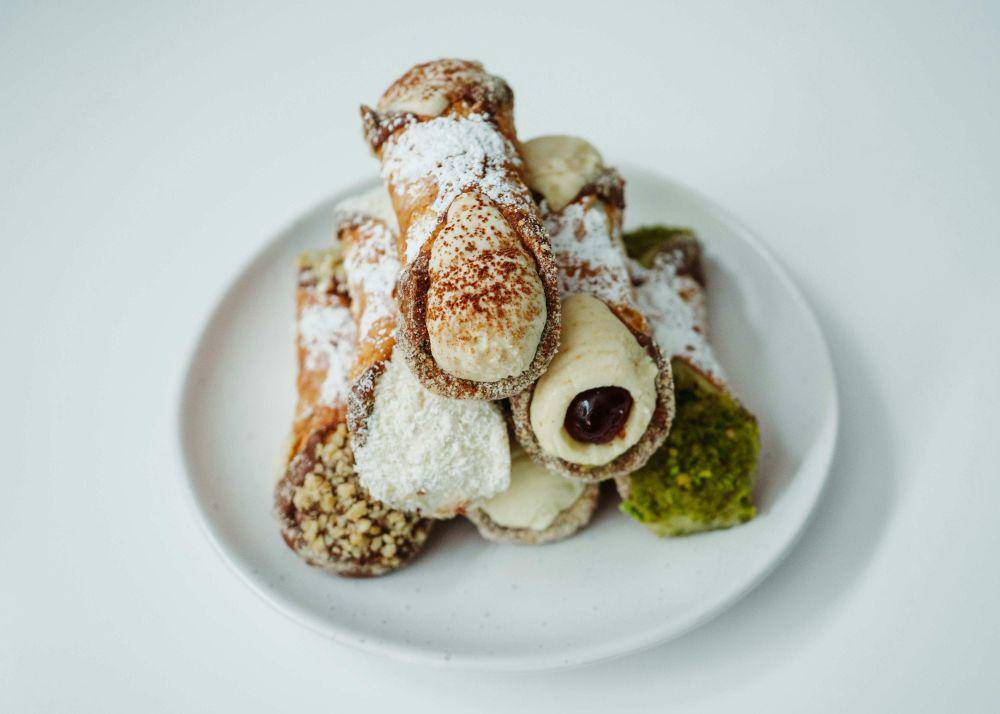 Ilustrasi cannoli (unsplash.com/Lisa Gageler)
