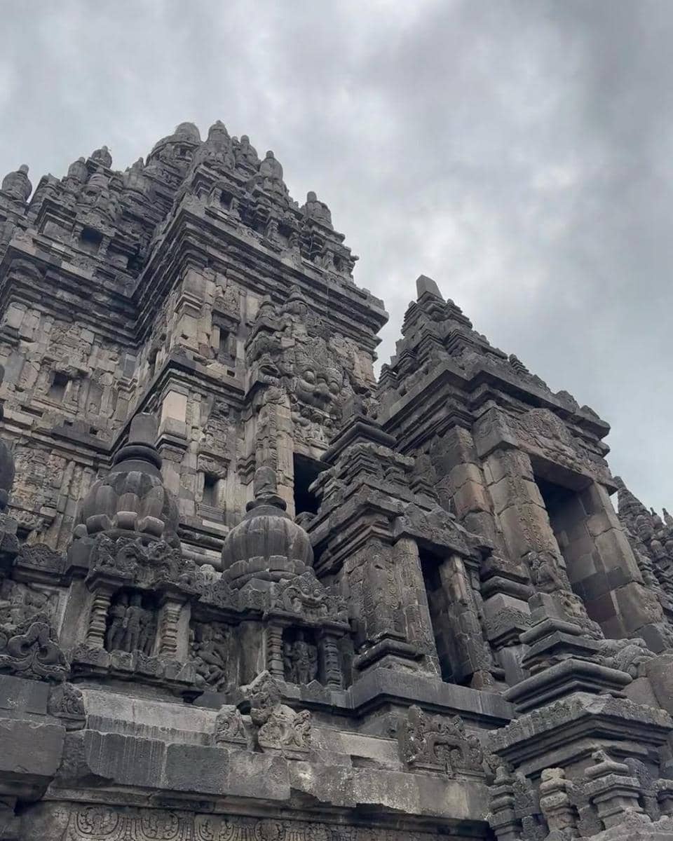 potret Candi Prambanan (instagram.com/fadlyfsl_)