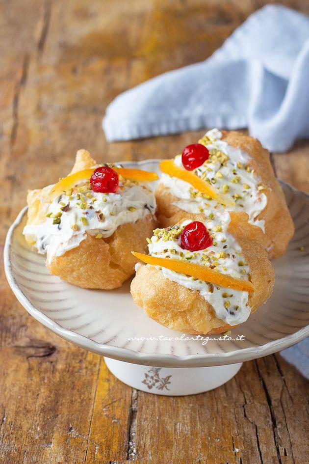 Ilustrasi Sfincia di San Giuseppe (pinterest.com/Tavolartegusto)