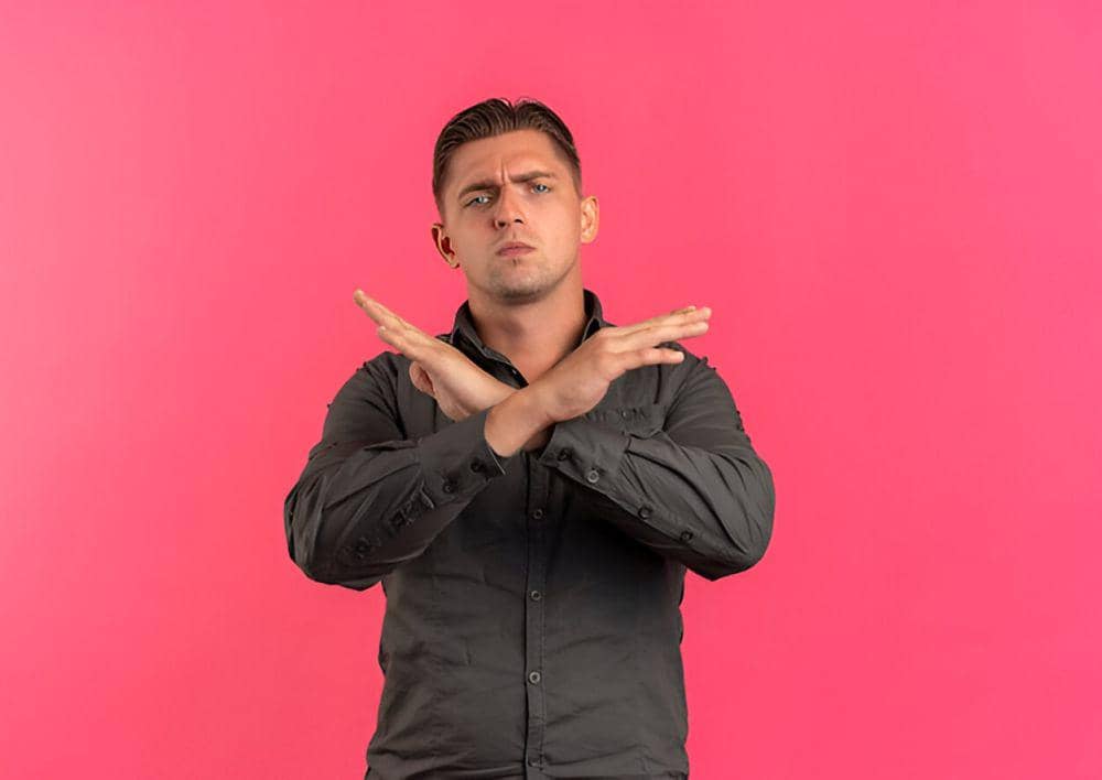 ilustrasi pria yang telah berhenti PMO (freepik.com/stockking)