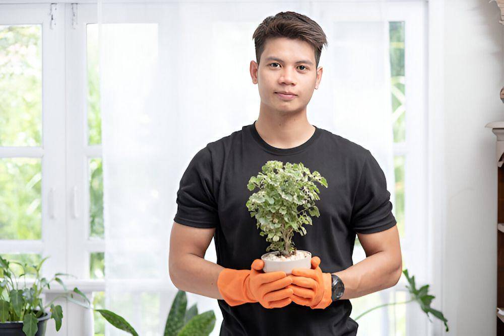 ilustrasi pria yang suka berkebun (freepik.com/jcomp)