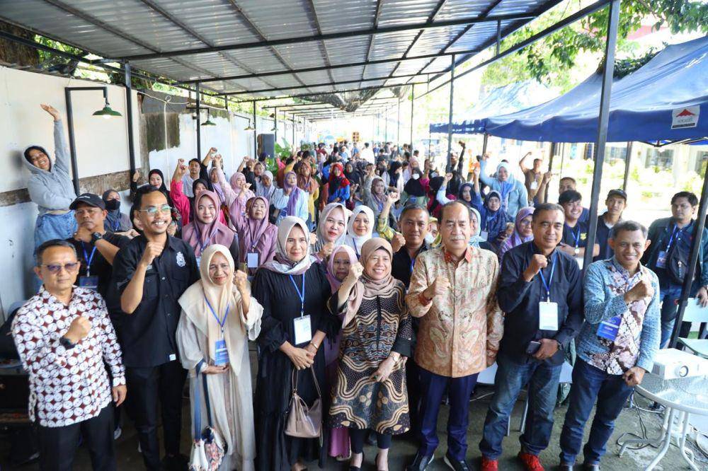 Sosialisasi program Makan Bergizi Gratis oleh Dewan Perwakilan Rakyat Republik Indonesia (DPR RI) dan Badan Gizi Nasional (BGN)  di Makassar, Sabtu (28/2/2025). (Dok. Istimewa)
