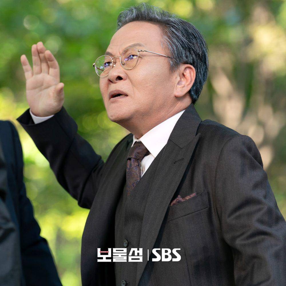 cuplikan drakor Buried Hearts (dok. SBS/Buried Hearts)