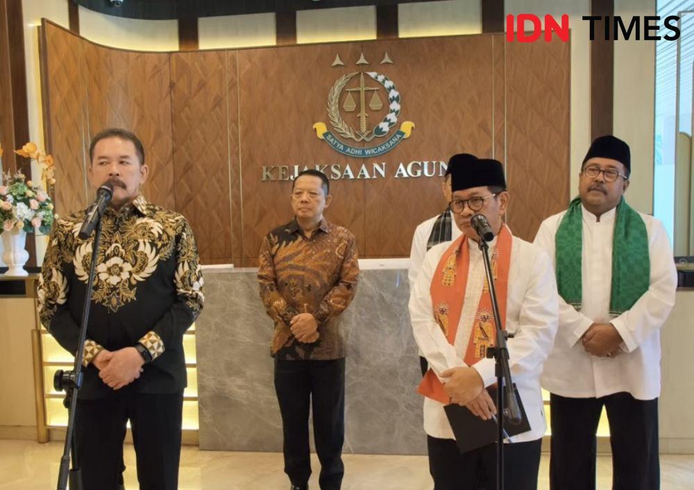 Gubernur DKI Temui Jaksa Agung, Minta Program Pembangunan Dikawal