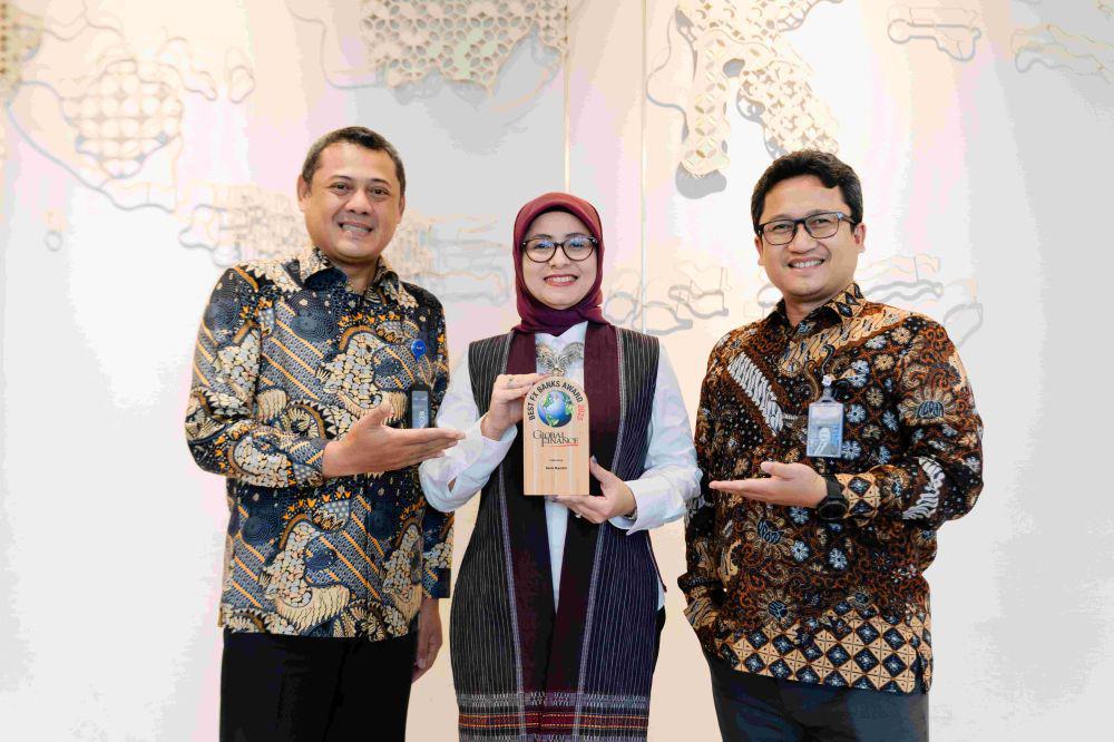 Bank Mandiri Raih Penghargaan Best FX Bank 2025