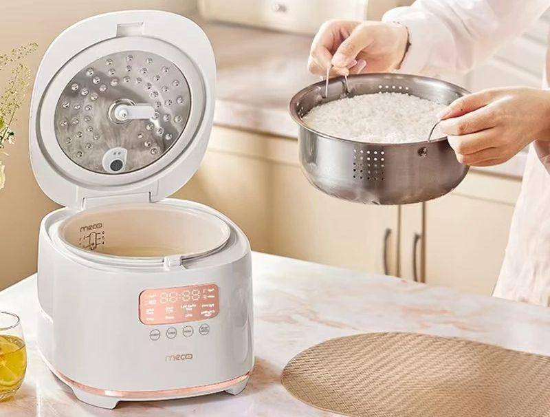 Mecoo Rice Cooker UltraWarmth 48H (shopee.co.id/Mecoo Official Shop)