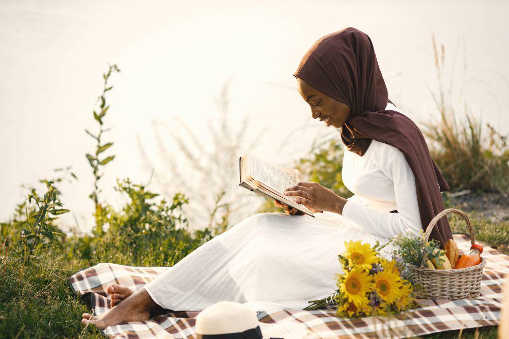 10 Rekomendasi Novel Bahasa Inggris Karya Penulis Muslim