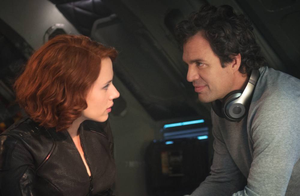 Natasha Romanoff dan Bruce Banner dalam Avengers: Age of Ultron (dok. Marvel Studios/Avengers: Age of Ultron)